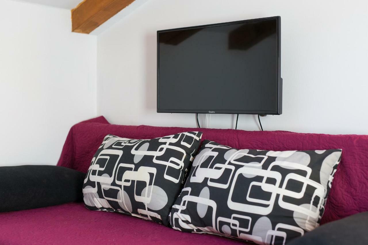 Vijon Apartment Njivice Ngoại thất bức ảnh